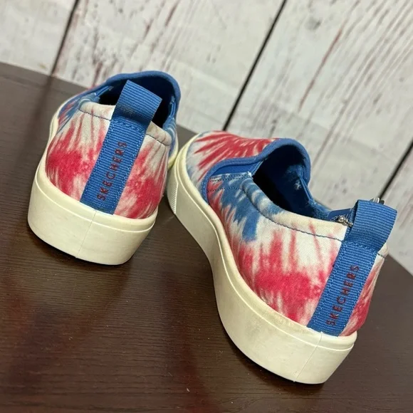 SKECHERS MEMORY FOAM red white & blue tie dye Canvas Slip ons 7.5 NWT - Picture 8 of 16